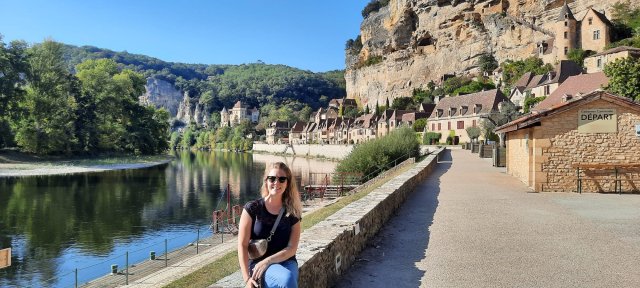 Trip planner Clelia by the Dordogne river