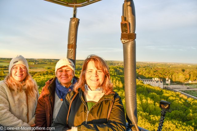Clelia, Emilie and Laura on a hot air balloon ride in the Loire Valley