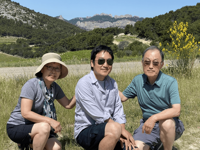 The Kim Family, Dentelles de Montmirail, Provence